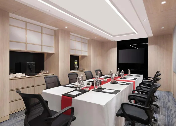 Mercure Sukedhara Heights Hotel 5*