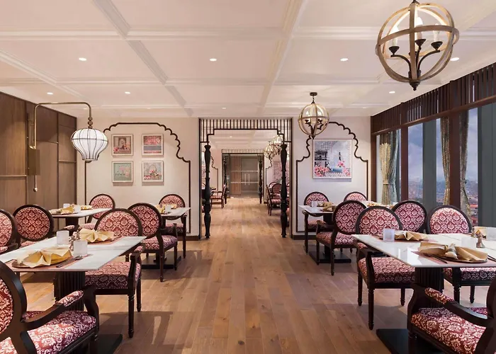 Mercure Sukedhara Heights Hotel 5*
