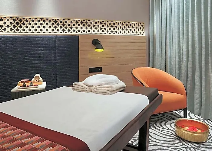 Hotel Mercure Sukedhara Heights 5*